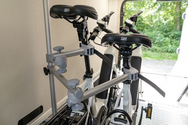 HYMER Bike Carrier Fahrradhalter Heckgarage  für 2 Räder Mercedes / Citroen Variante