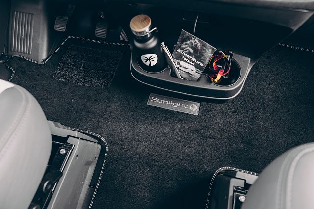 Sunlight Fahrerhausteppich für I-Modelle ab 2022